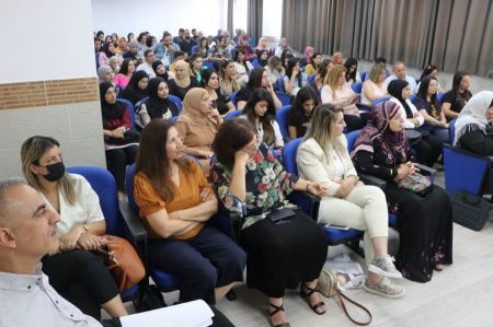 المؤتمر السنوي لعرض البحوث النهائية لطلاب اللقب الثاني بكلية سخنين الأكاديمية لتأهيل المعلمين 